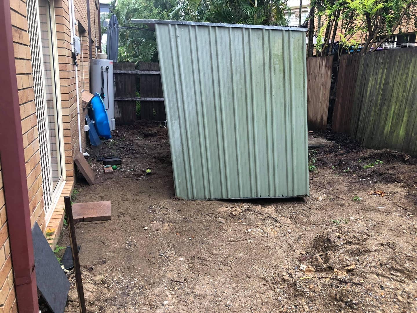 The existing uneven surface was a major drawback. Rogers Little Loaders, a landscaping company in Brisbane, Queensland, Australia, took on the challenge. 