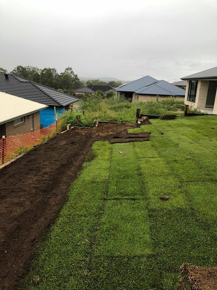 Spreading and leveling topsoil before laying the turf 22-02-2018