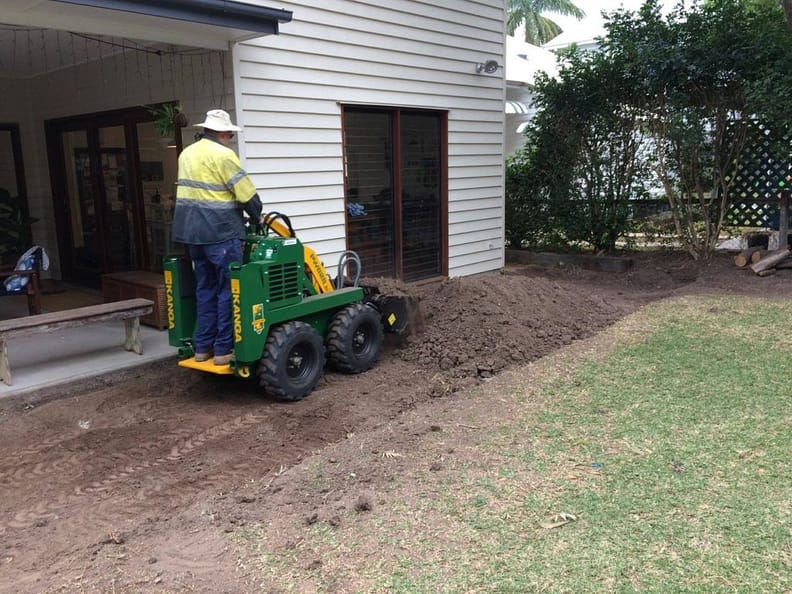 Thanks to Phill from Graceville for utilizing Rogers Little Loaders