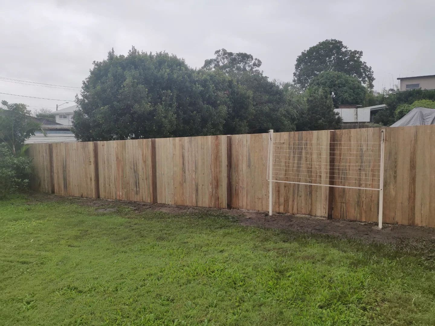 fencing and retaining walls, fencing australia, fencing companies near me