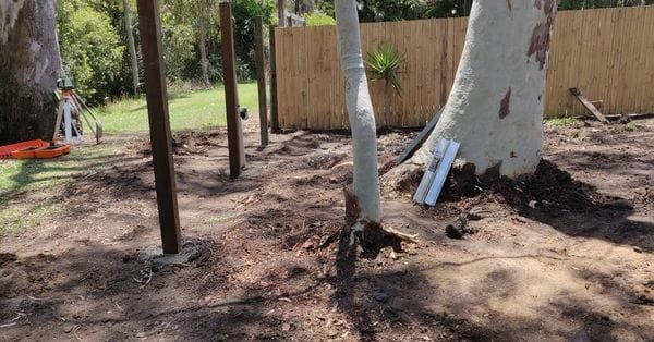 Rogers Little Loaders is in Lota.

May 12 at 12:33 AM  · 

Landscaping in Lota- Fencing 

A new pine timber fence and gate were installed on the back boundary with 300 high retaining underneath to encase the garden bed. Ground cleared and levelled and use the kanga to dig post holes, hardwood post concreted in and the rest screwed together and tops cut level.